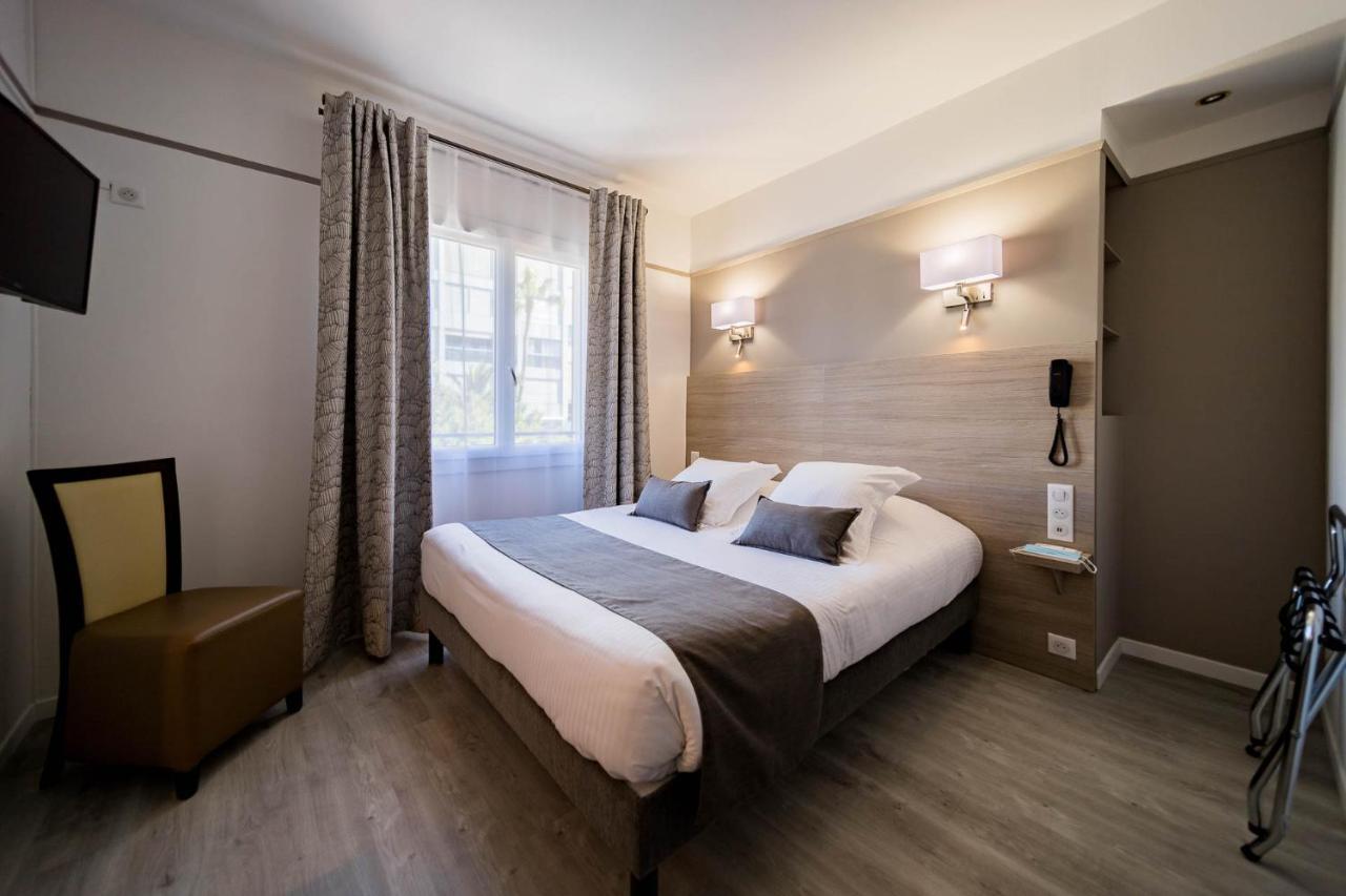 Hotel Le Rabelais Le Lavandou Exteriér fotografie