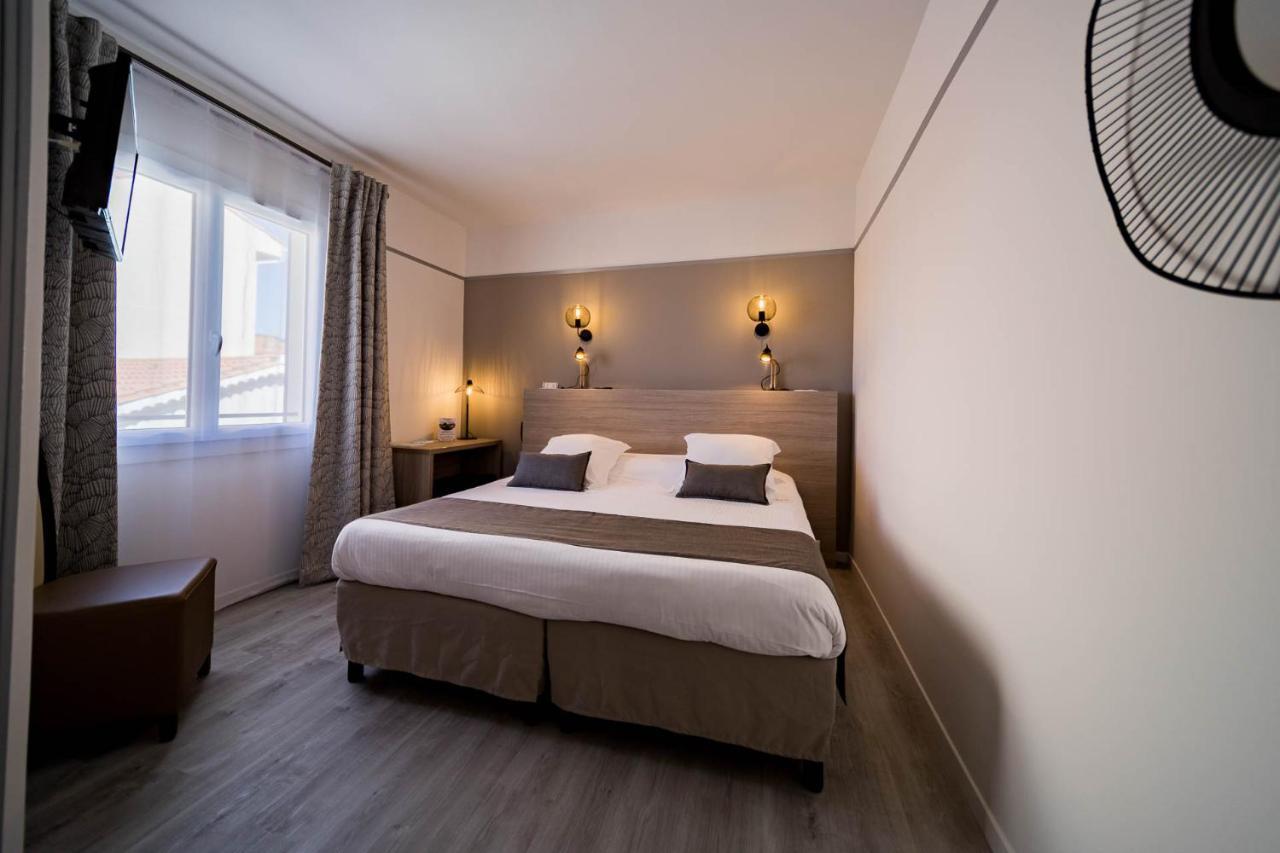 Hotel Le Rabelais Le Lavandou Exteriér fotografie