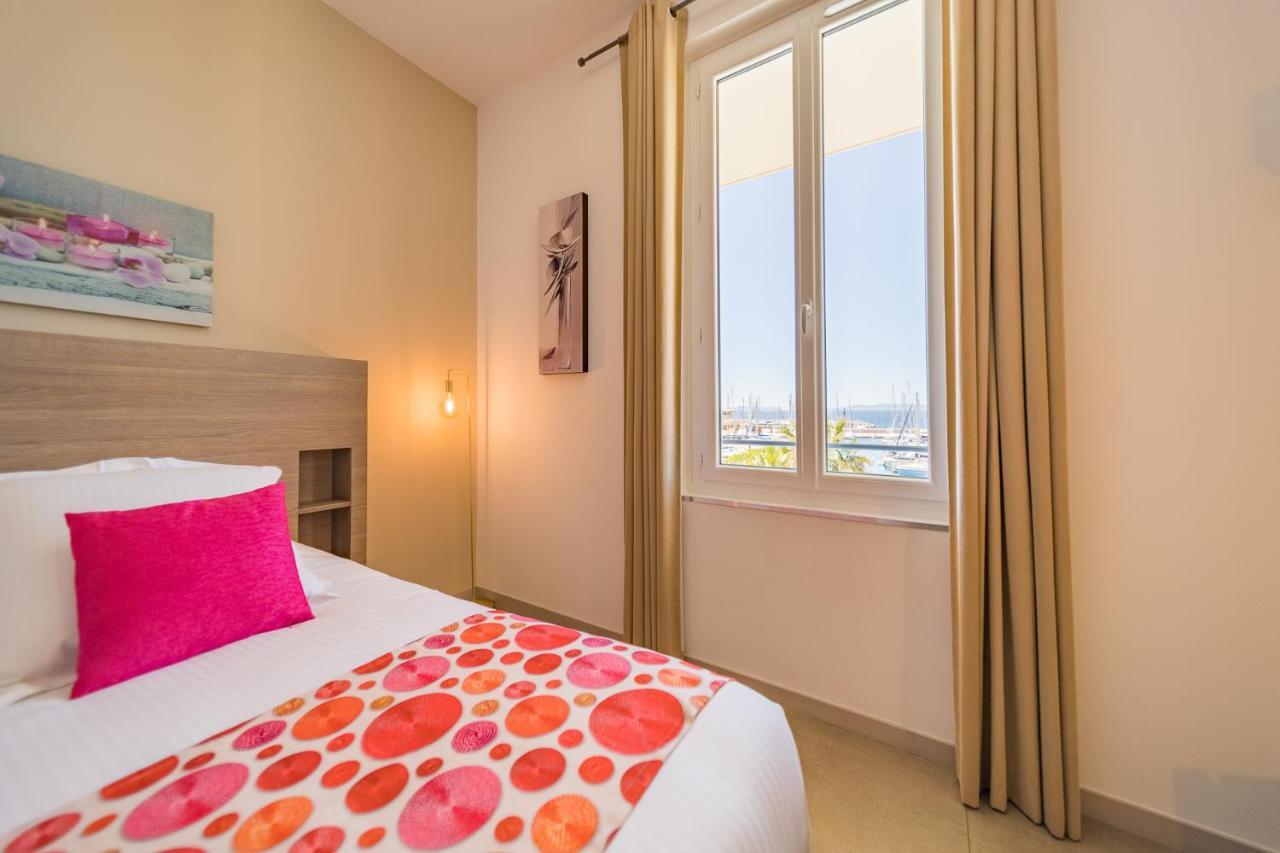 Hotel Le Rabelais Le Lavandou Exteriér fotografie
